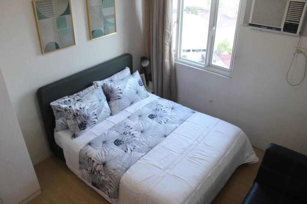 Huge A2J Executive Luxury 1Br Suite Near Abs Cbn, Gma Manila Exterior foto
